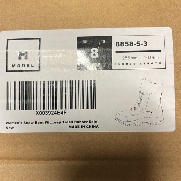 Earlde women snow boots 8 wide - Picture 11 of 11